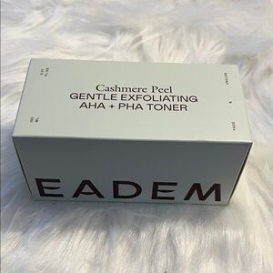 Eadem Cashmere Peel AHA + PHA Toner